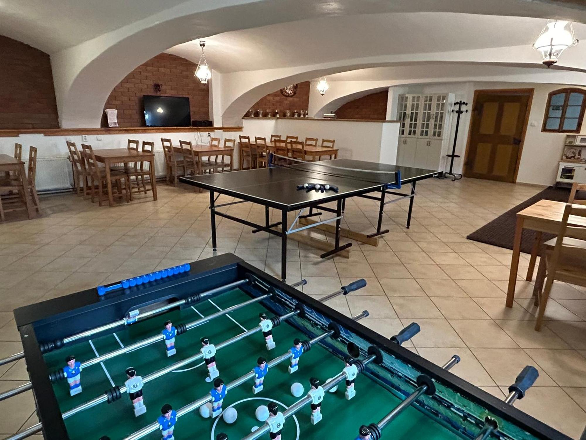 Готель Dvur Stran & Wellness Карлові Вари Екстер'єр фото
